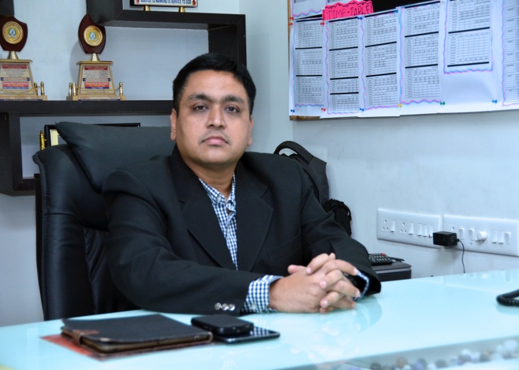 Dr. Mehul Rupani, Founder & Visionary, Business Navachar School